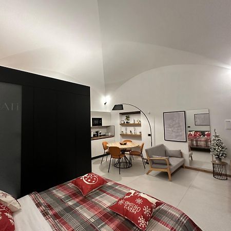 Dislocati Bnb - Jacuzzi Privata - Cucina - Tv60" - Minimal Luxury Marigliano Esterno foto