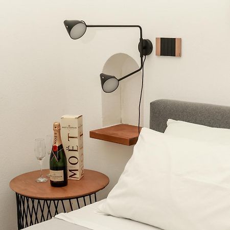 Dislocati Bnb - Jacuzzi Privata - Cucina - Tv60" - Minimal Luxury Marigliano Esterno foto
