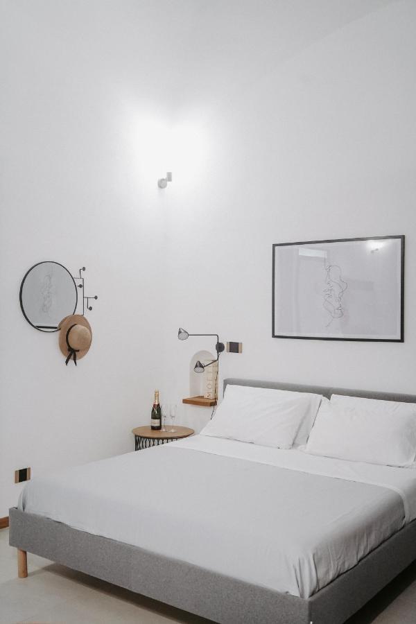 Dislocati Bnb - Jacuzzi Privata - Cucina - Tv60" - Minimal Luxury Marigliano Esterno foto