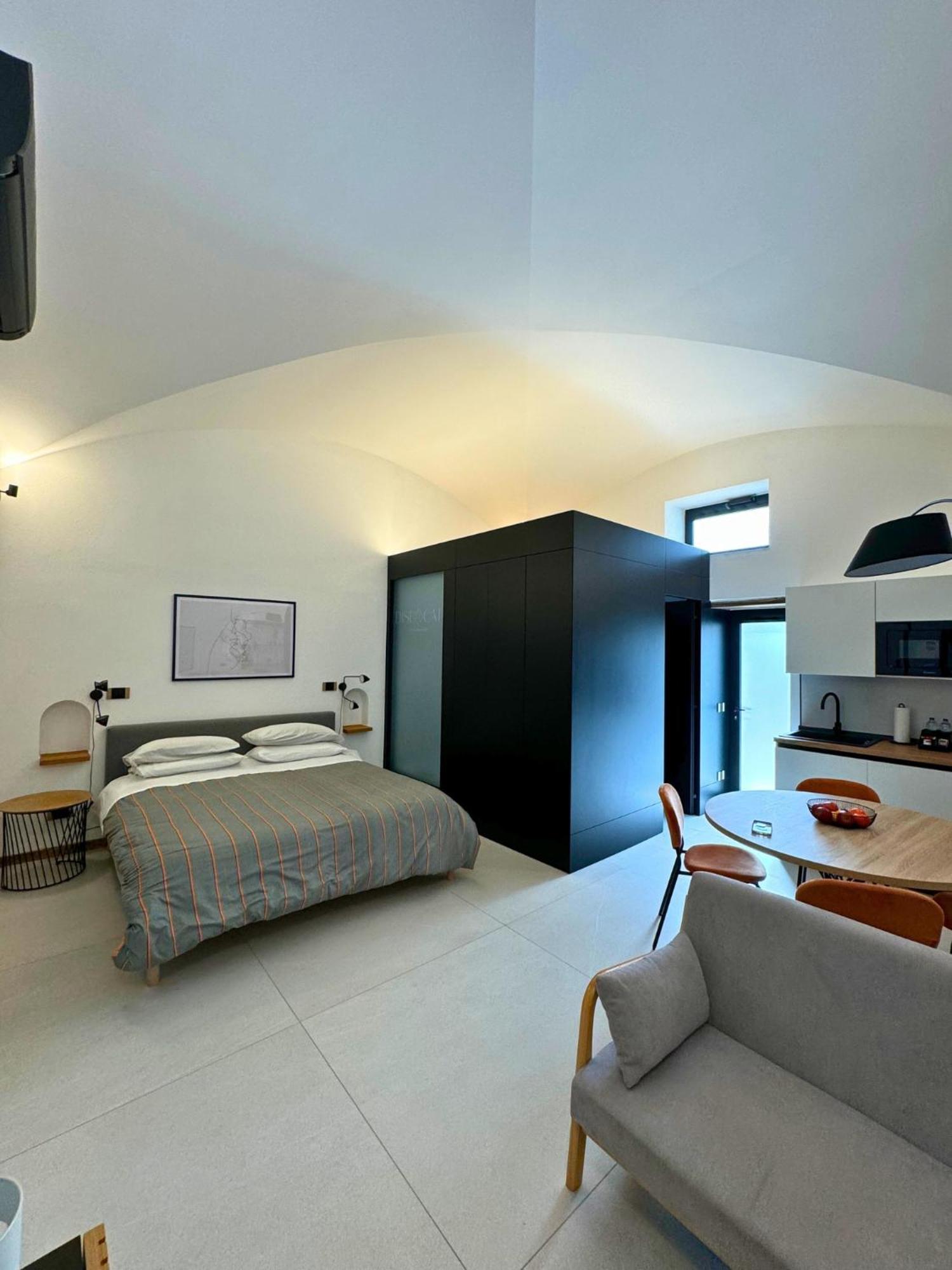 Dislocati Bnb - Jacuzzi Privata - Cucina - Tv60" - Minimal Luxury Marigliano Esterno foto