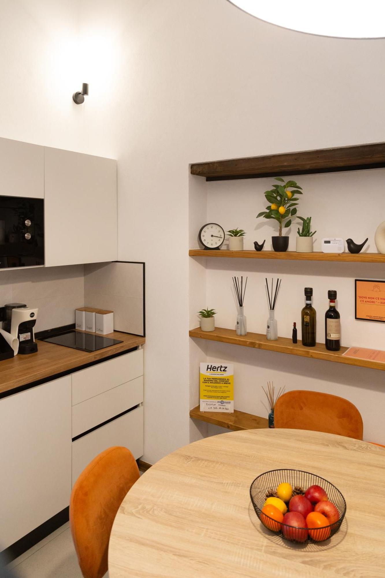 Dislocati Bnb - Jacuzzi Privata - Cucina - Tv60" - Minimal Luxury Marigliano Esterno foto
